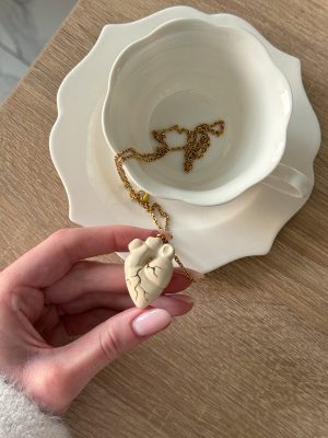 керамічна підвіска біла