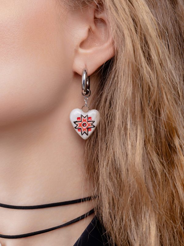 Ceramic Heart-Star Earring Black-Red